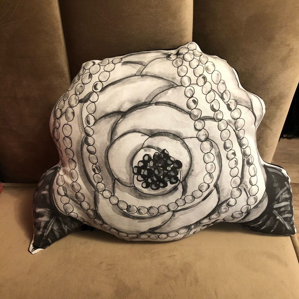 Flower Shaped Decorative Pillow